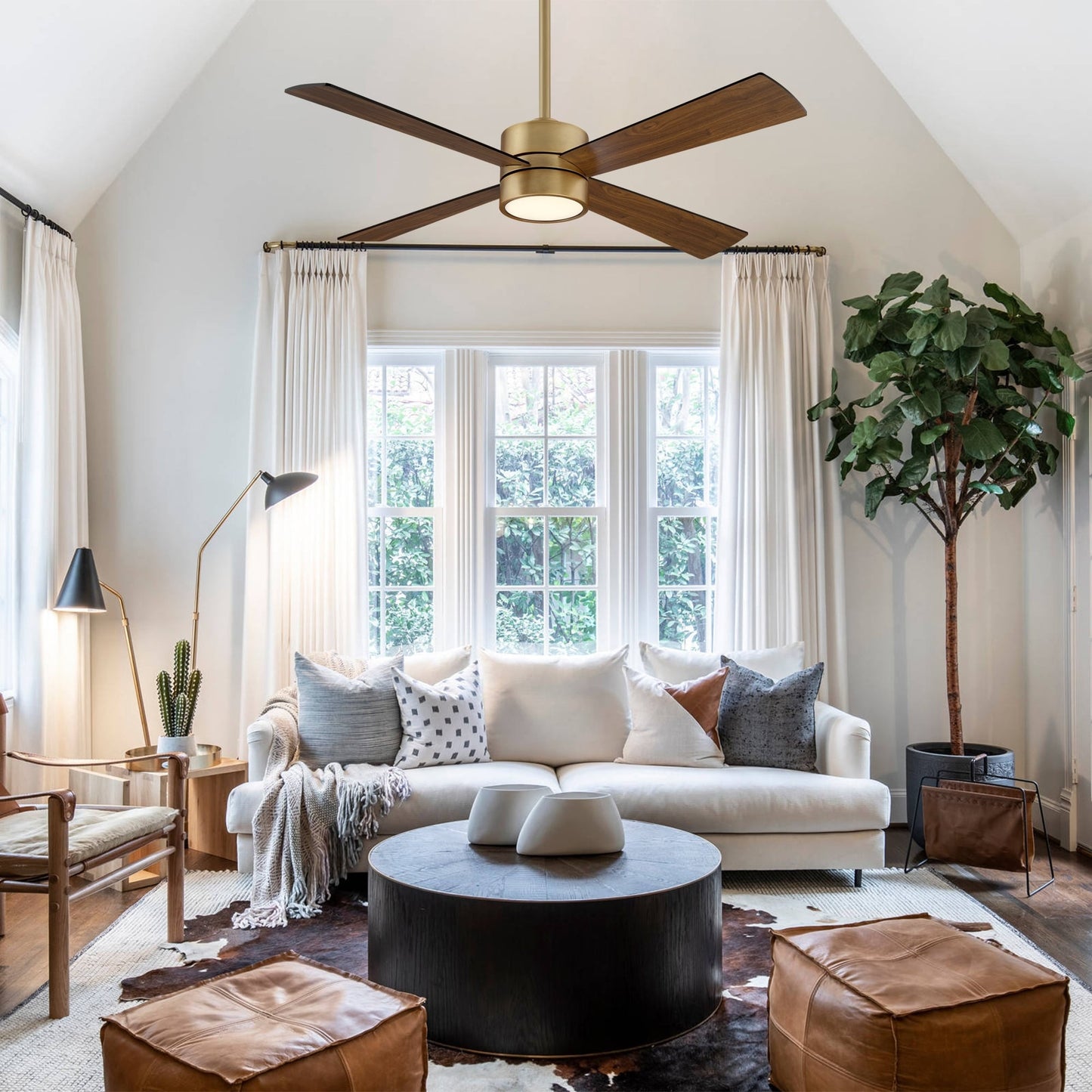 Ventilatore da soffitto per interni in ottone anticato con 4 pale, luce e telecomando