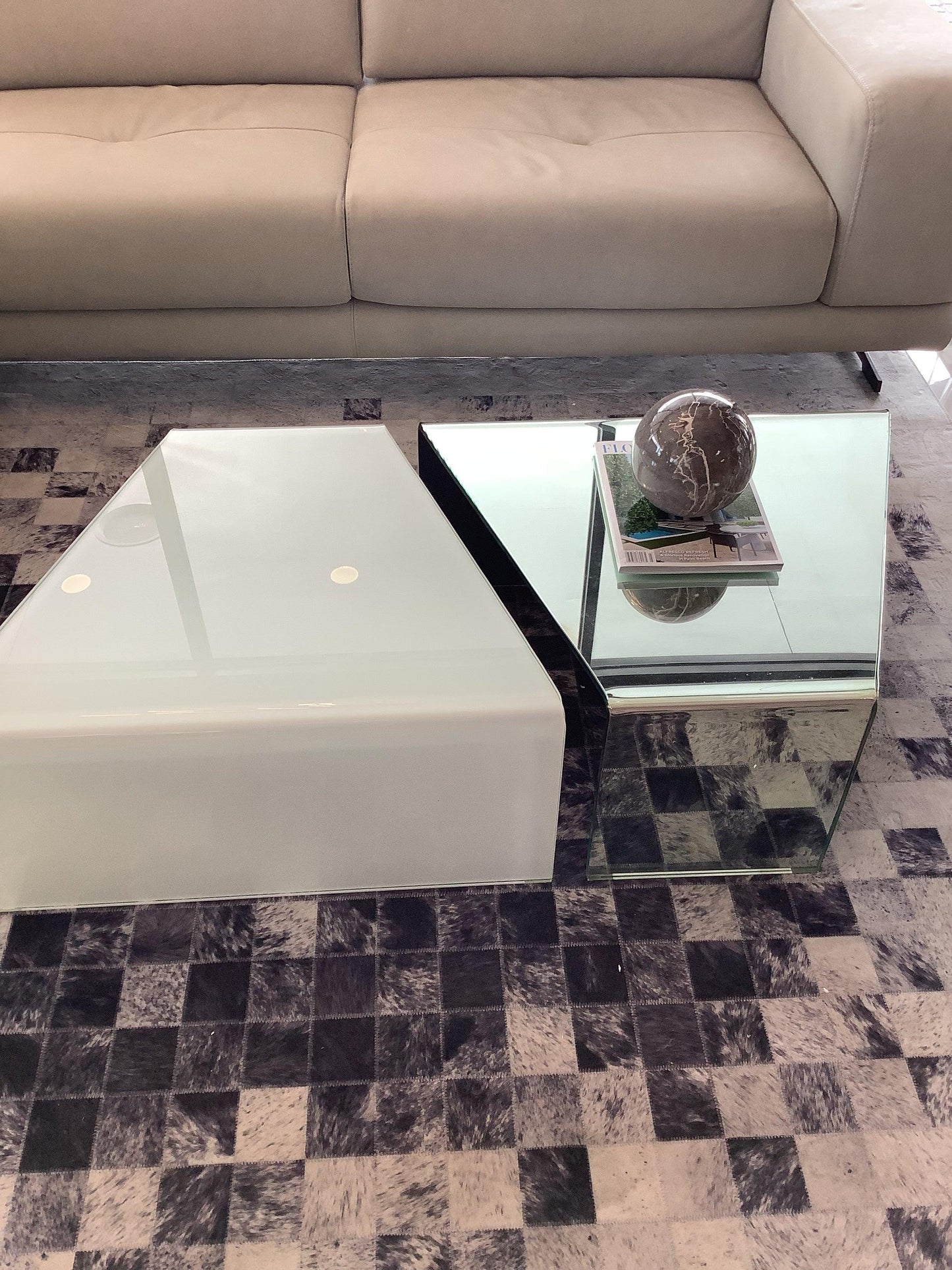 Set di 2 tavolini da caffè luminosi