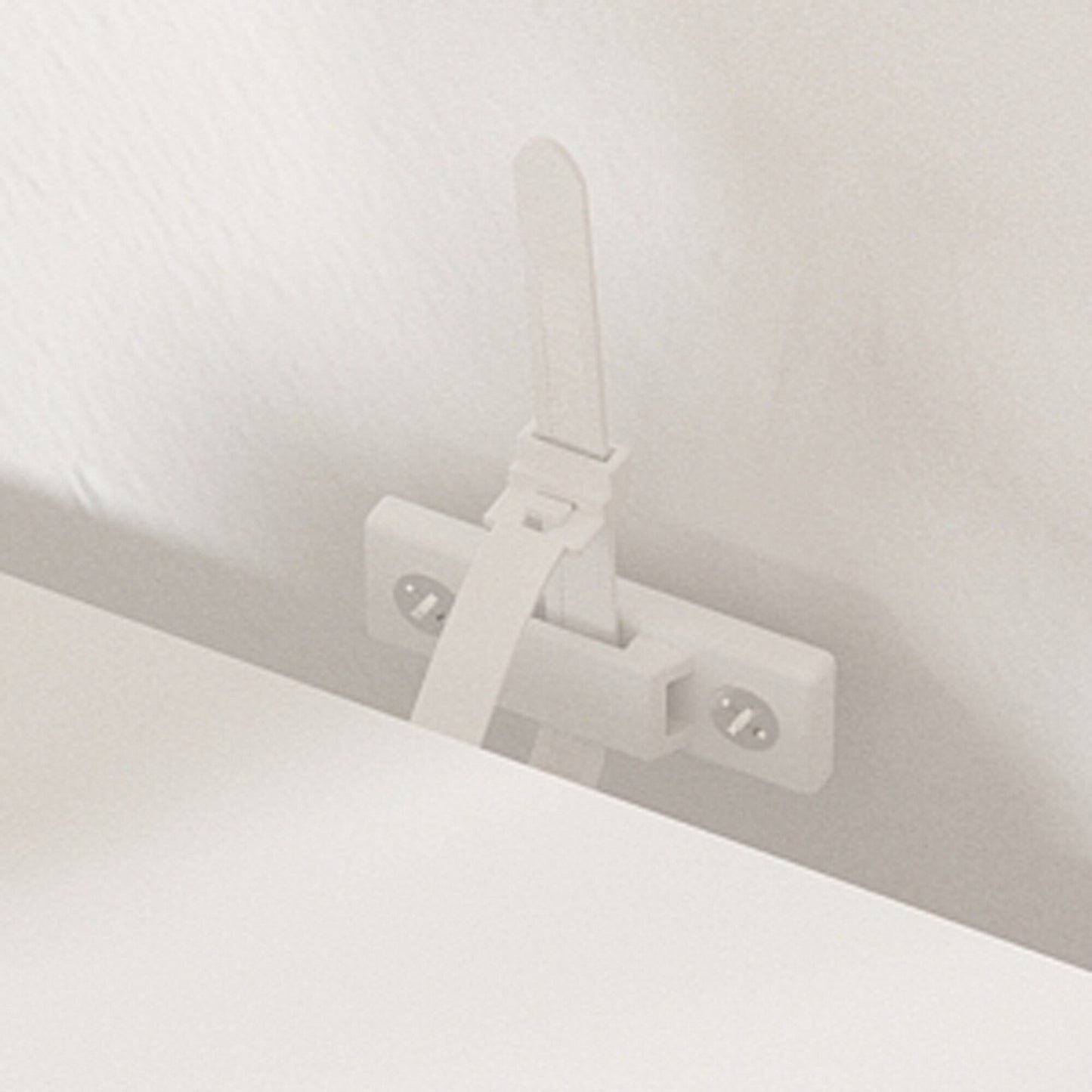 Lettiera per gatti, cuccia per gatti, tavolino laterale, porta, mobiletto, libreria