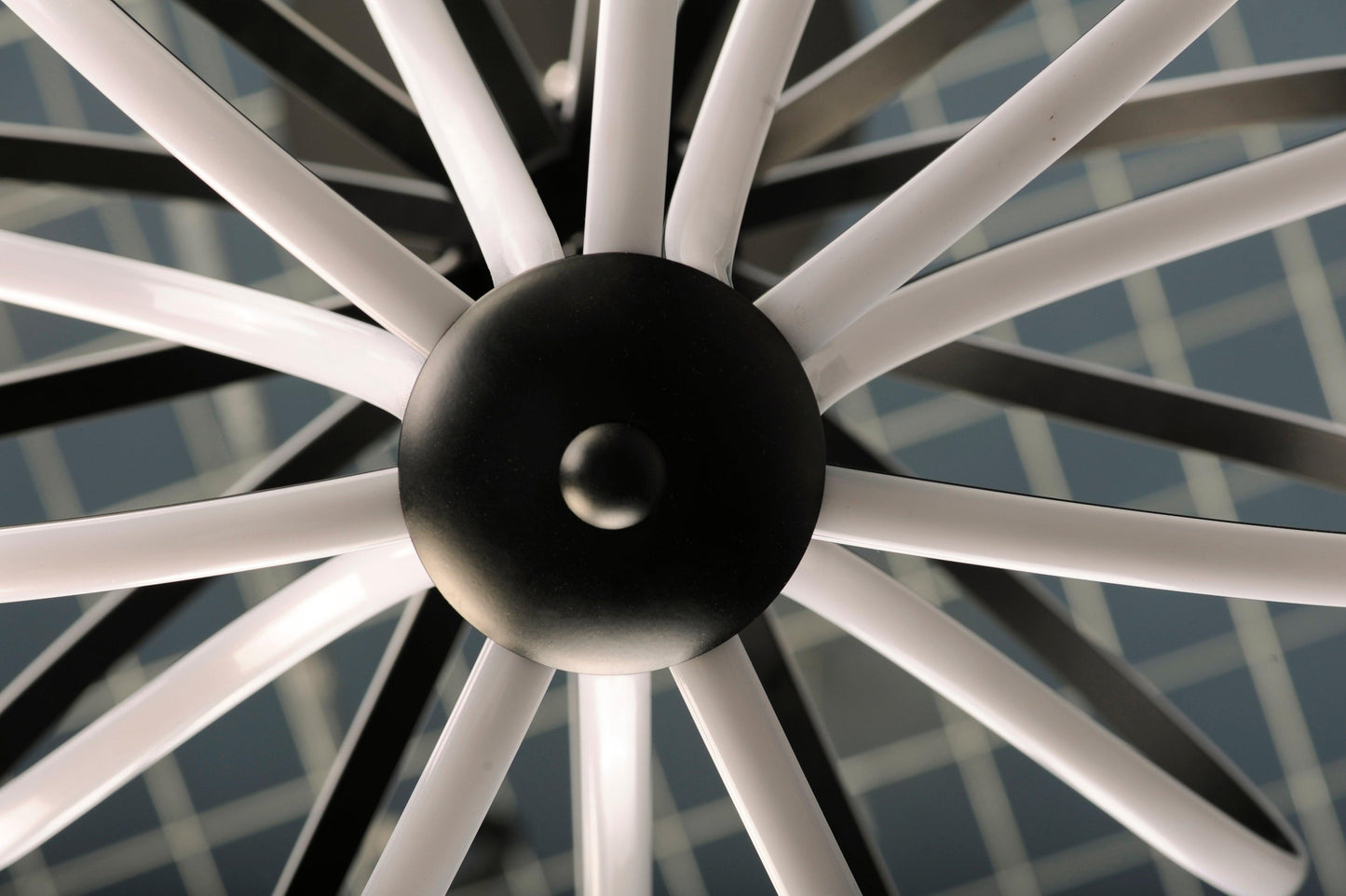 LAMPADA A SOSPENSIONE A LED AURA 18 LUCI