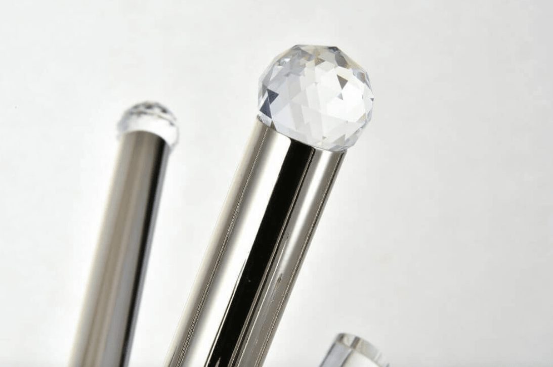 Lampadario Maxwell 38 da 14 luci in nichel lucido e cristallo taglio reale trasparente