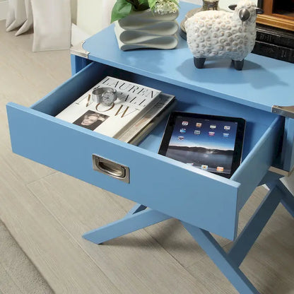 Tavolo da campagna Kenton X Base Wood Accent di iNSPIRE Q Bold