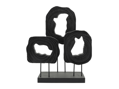 Scultura di tronchi tagliati