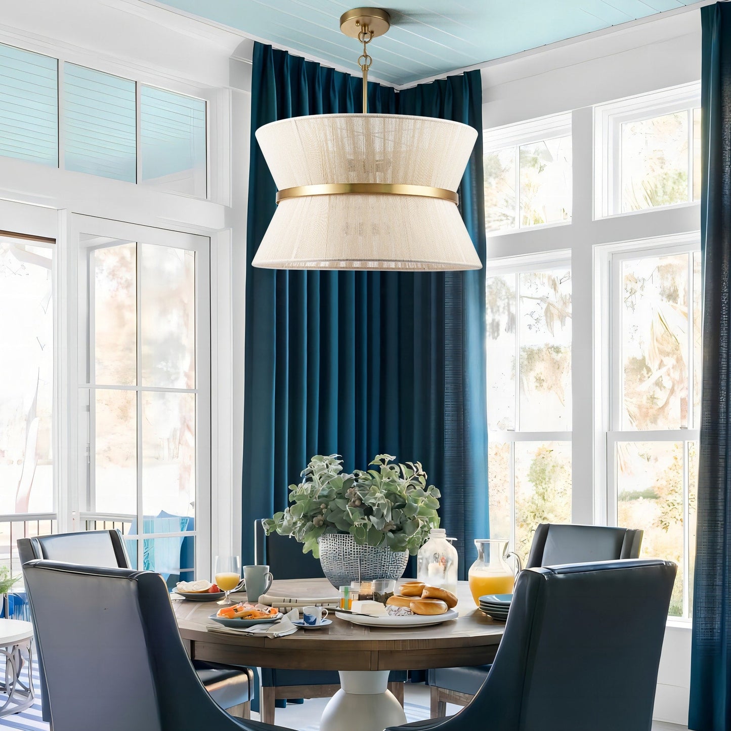 Lampadario a tamburo grande in stile boho moderno a 8 luci, lampadario a clessidra in tessuto intrecciato a mano da 24 pollici in oro/nero per sala da pranzo/soggiorno