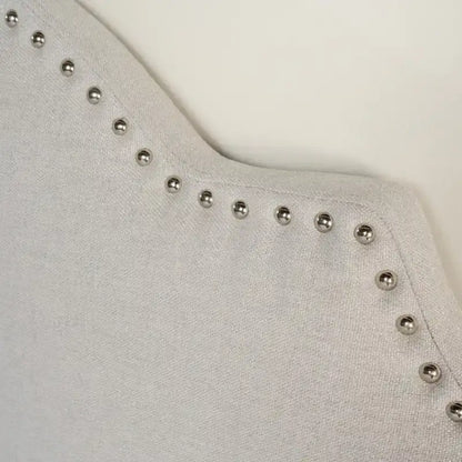 Testiera regolabile in tessuto con borchie Bianca per letto matrimoniale/queen size di Christopher Knight Home