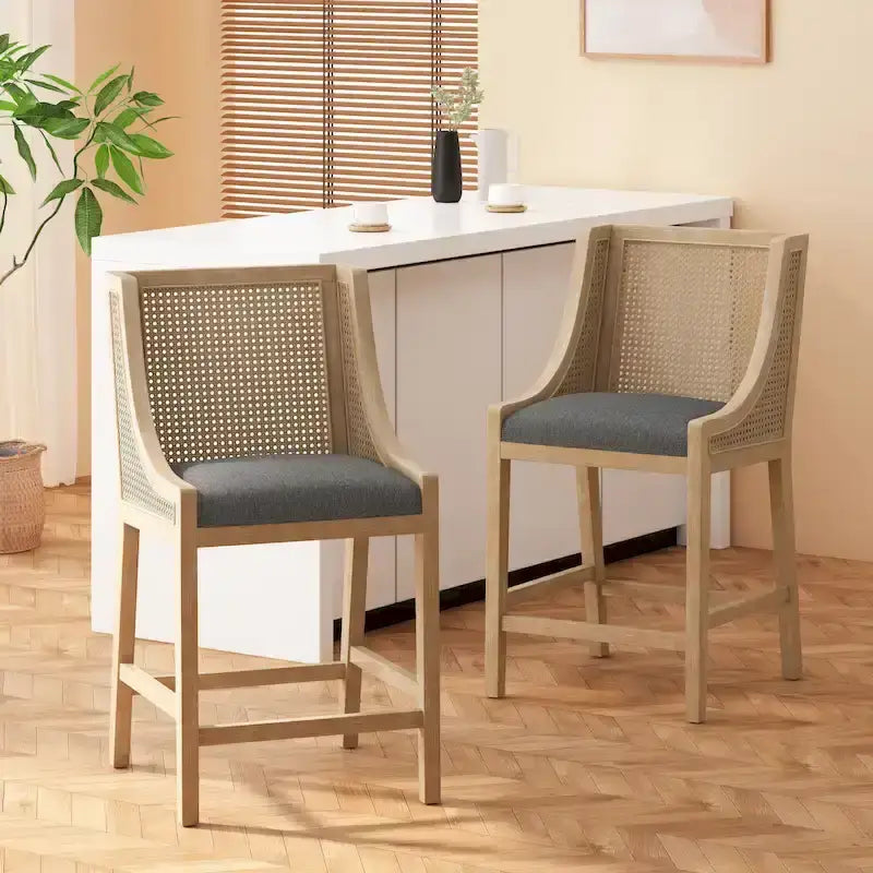 Christopher Knight Home Cataldo Sgabelli da bar in legno e canna imbottiti in tessuto da 25,5 pollici (set di 2)