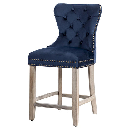 Sgabello da bar Carter 24 Wingback con borchie trapuntate e gambe grigio antico