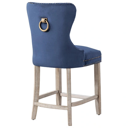 Sgabello da bar Carter 24 Wingback con borchie trapuntate e gambe grigio antico