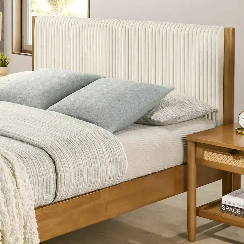 Letto a piattaforma Vichy di Roundhill Furniture, noce chiaro, matrimoniale