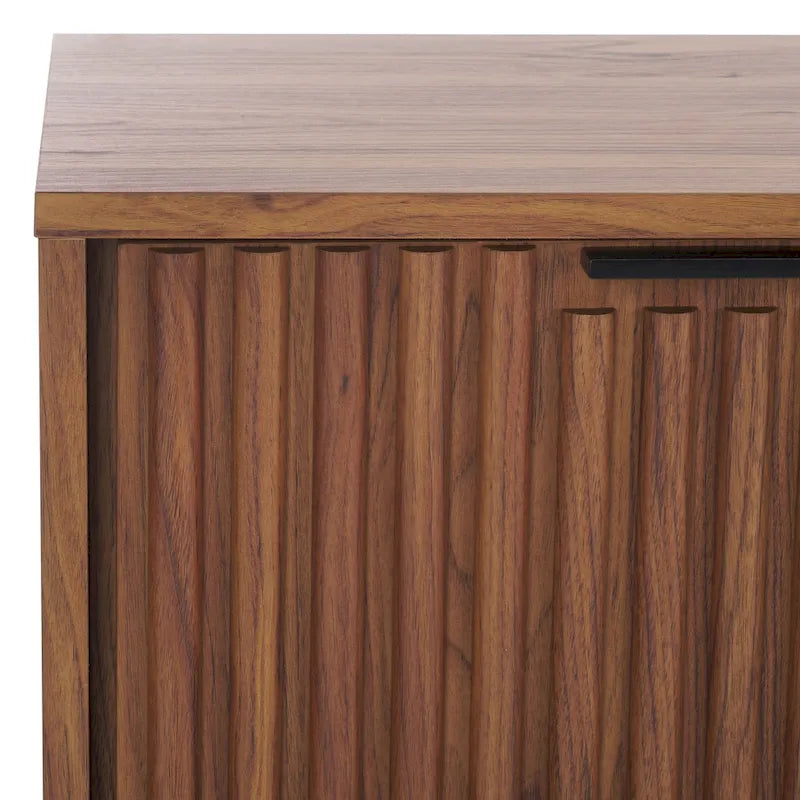 Supporto multimediale per l'intrattenimento SAFAVIEH Deandra a 4 ante (adatto per TV a schermo piatto fino a 65 pollici) - 60,8 pollici x 17,7 pollici x 24,6 pollici - 61 pollici di larghezza x 18 pollici di profondità x 25 pollici di altezza