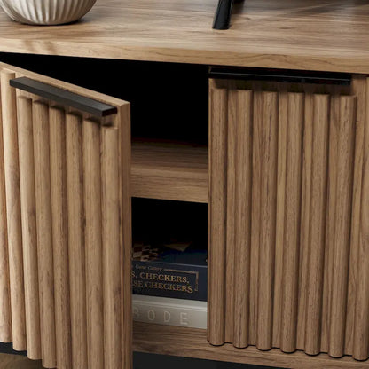 Supporto multimediale per l'intrattenimento SAFAVIEH Deandra a 4 ante (adatto per TV a schermo piatto fino a 65 pollici) - 60,8 pollici x 17,7 pollici x 24,6 pollici - 61 pollici di larghezza x 18 pollici di profondità x 25 pollici di altezza