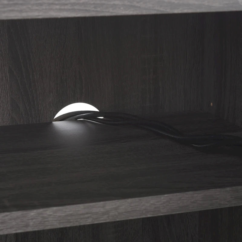 Supporto multimediale per l'intrattenimento SAFAVIEH Deandra a 4 ante (adatto per TV a schermo piatto fino a 65 pollici) - 60,8 pollici x 17,7 pollici x 24,6 pollici - 61 pollici di larghezza x 18 pollici di profondità x 25 pollici di altezza