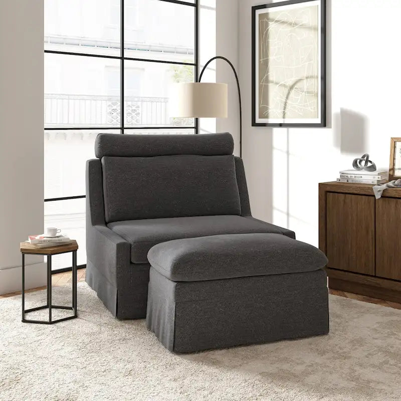 Anne 45 W Modern Poltrona con Pouf Rivestita di HULALA HOME