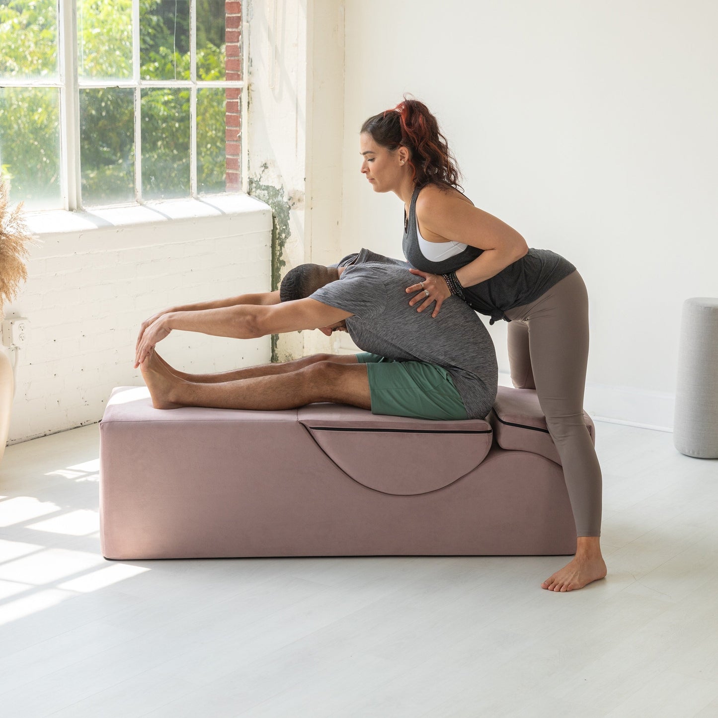 Chaise longue convertibile Avana Kami / Yoga e massaggio - Pouf 2 in 1 con poltrona yoga pieghevole nascosta, microvelluto - N/D