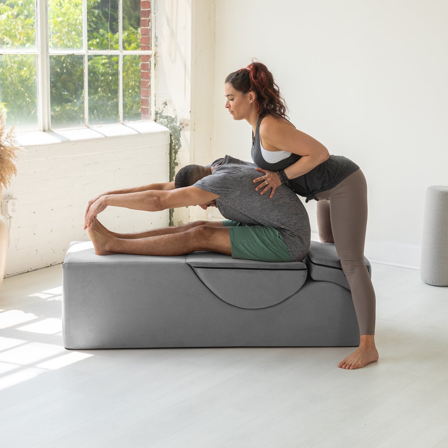 Chaise longue convertibile Avana Kami / Yoga e massaggio - Pouf 2 in 1 con poltrona yoga pieghevole nascosta, microvelluto - N/D