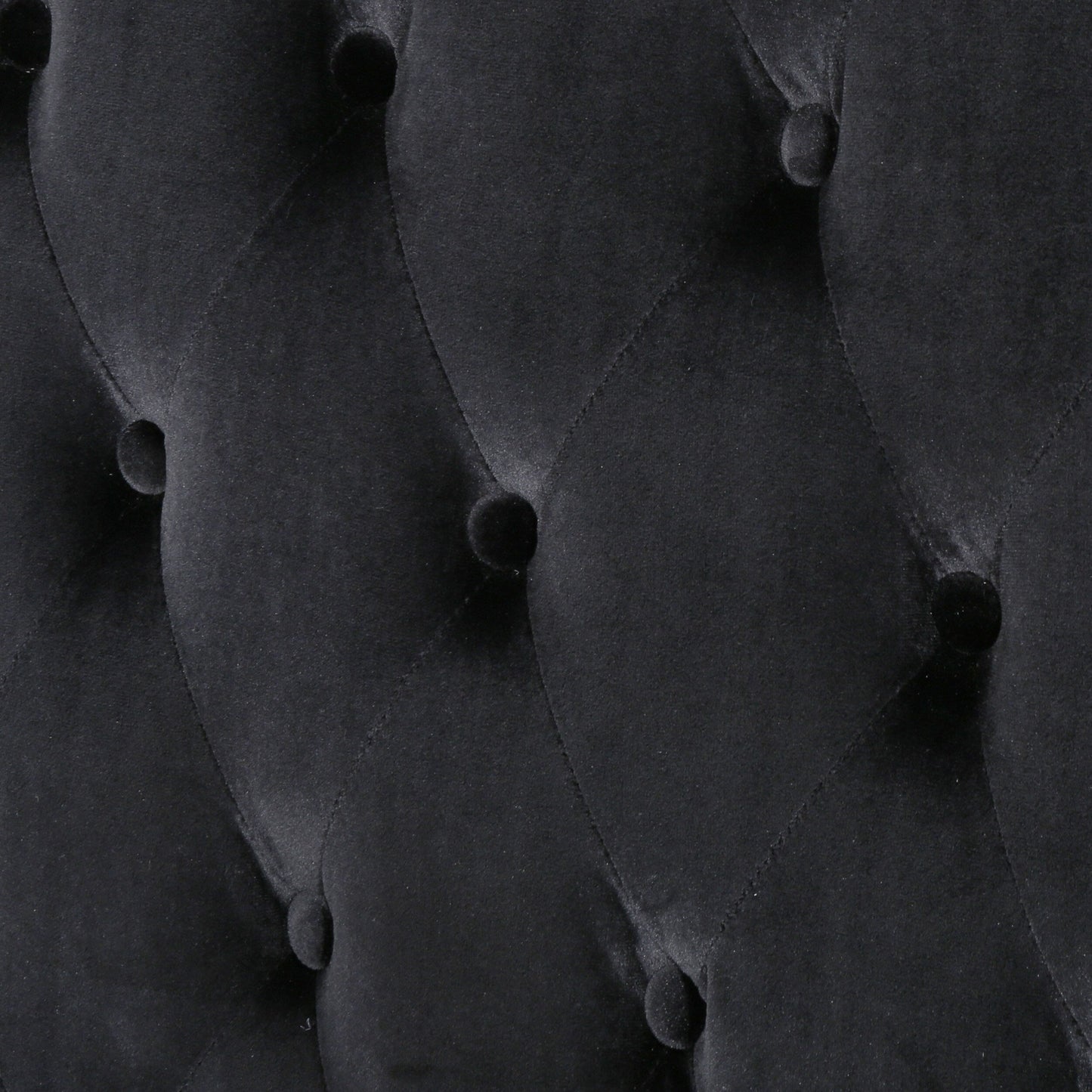 Divano a due posti con schienale alto e bottoni trapuntati in velluto nero