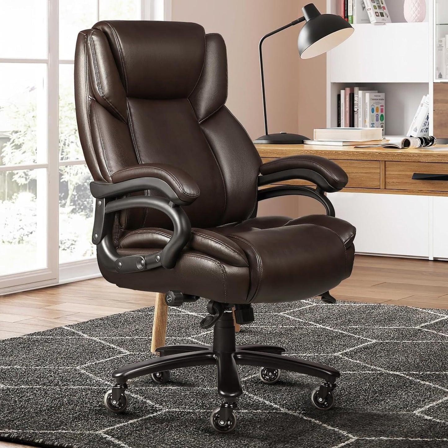 Sedia da ufficio Bossin Big and Tall Executive, sedia ergonomica con supporto lombare regolabile da 500 libbre, schienale alto in pelle PU per computer