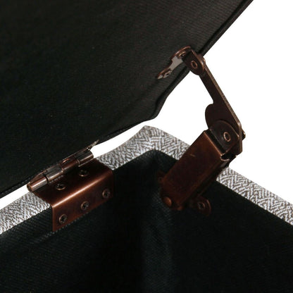 Panca contenitore imbottita Copper Grove Muscari con finiture a borchie