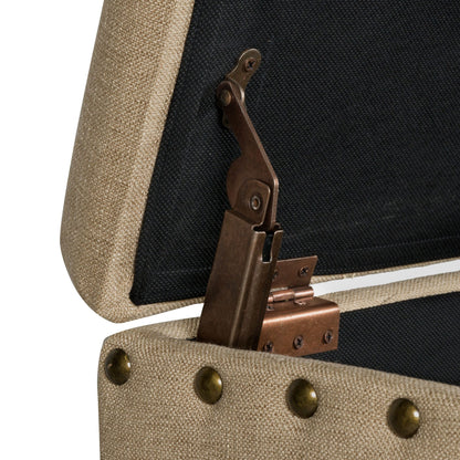 Panca contenitore imbottita Copper Grove Muscari con finiture a borchie