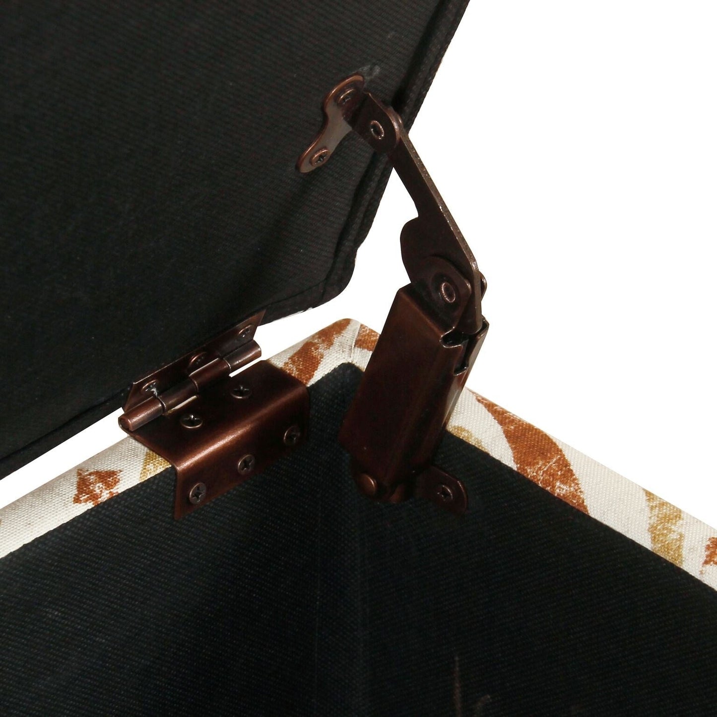 Panca contenitore imbottita Copper Grove Muscari con finiture a borchie