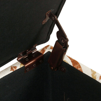 Panca contenitore imbottita Copper Grove Muscari con finiture a borchie