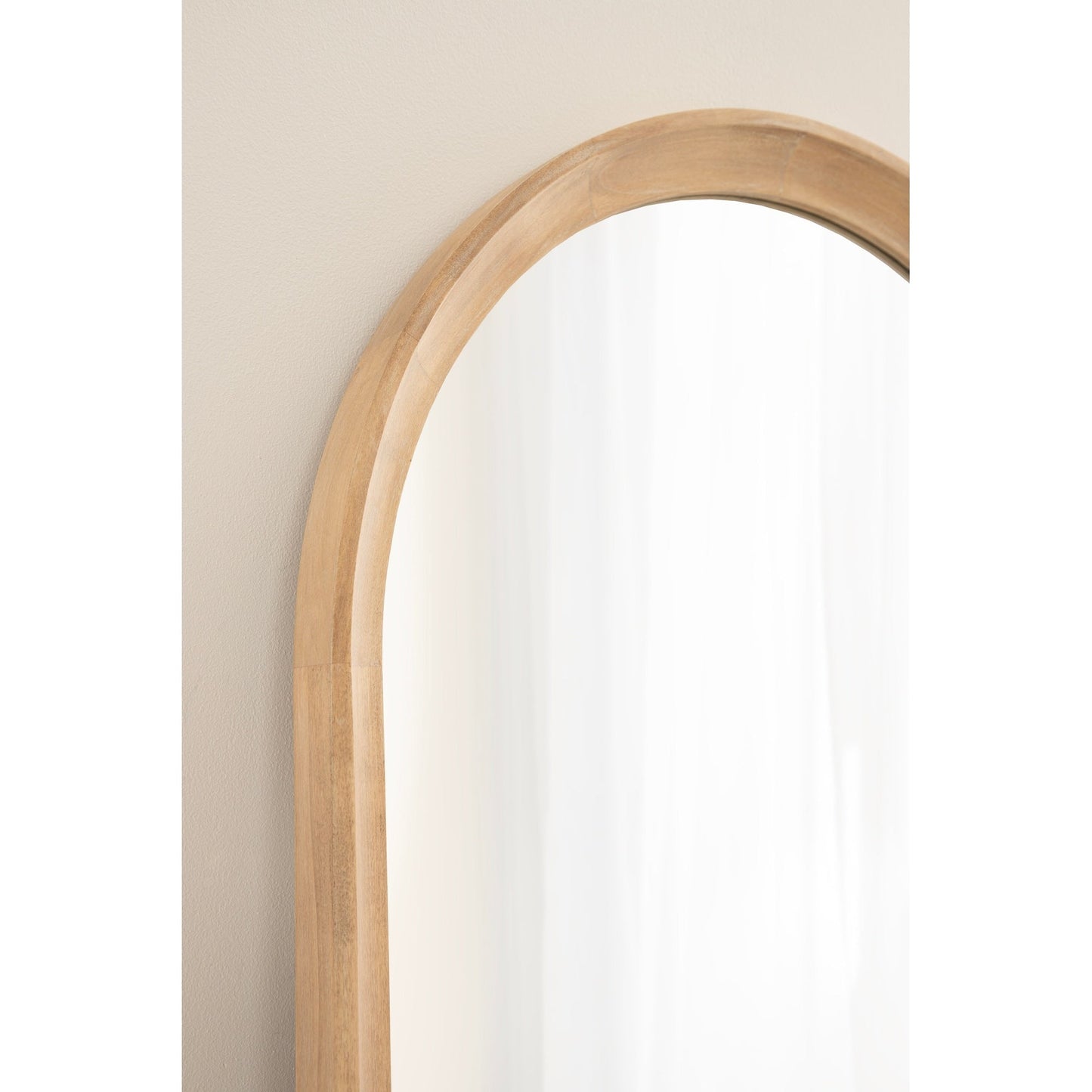 Specchio da parete in legno ad arco di Kate e Laurel Hatherleigh