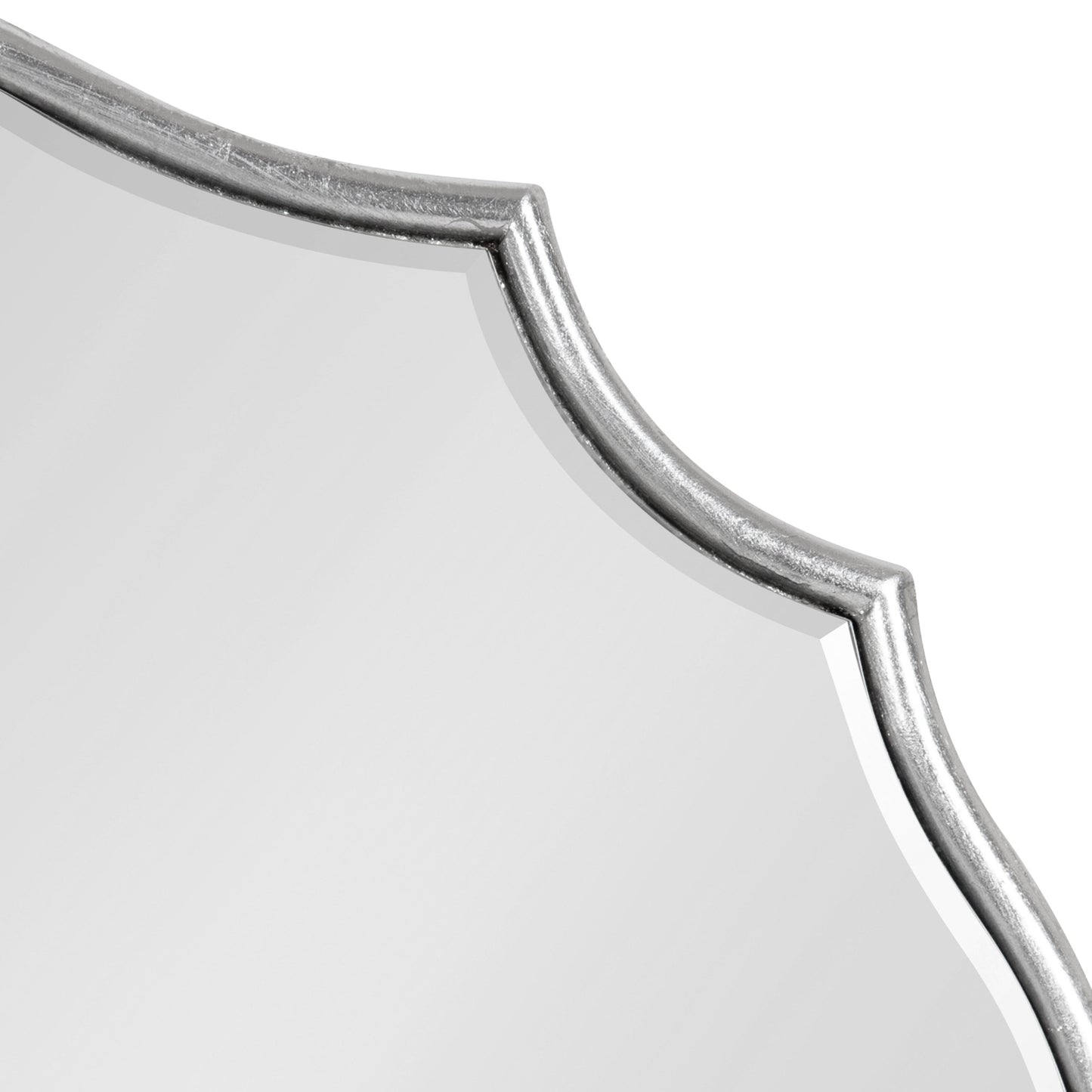 Specchio da parete ovale smerlato Leanna di Kate e Laurel