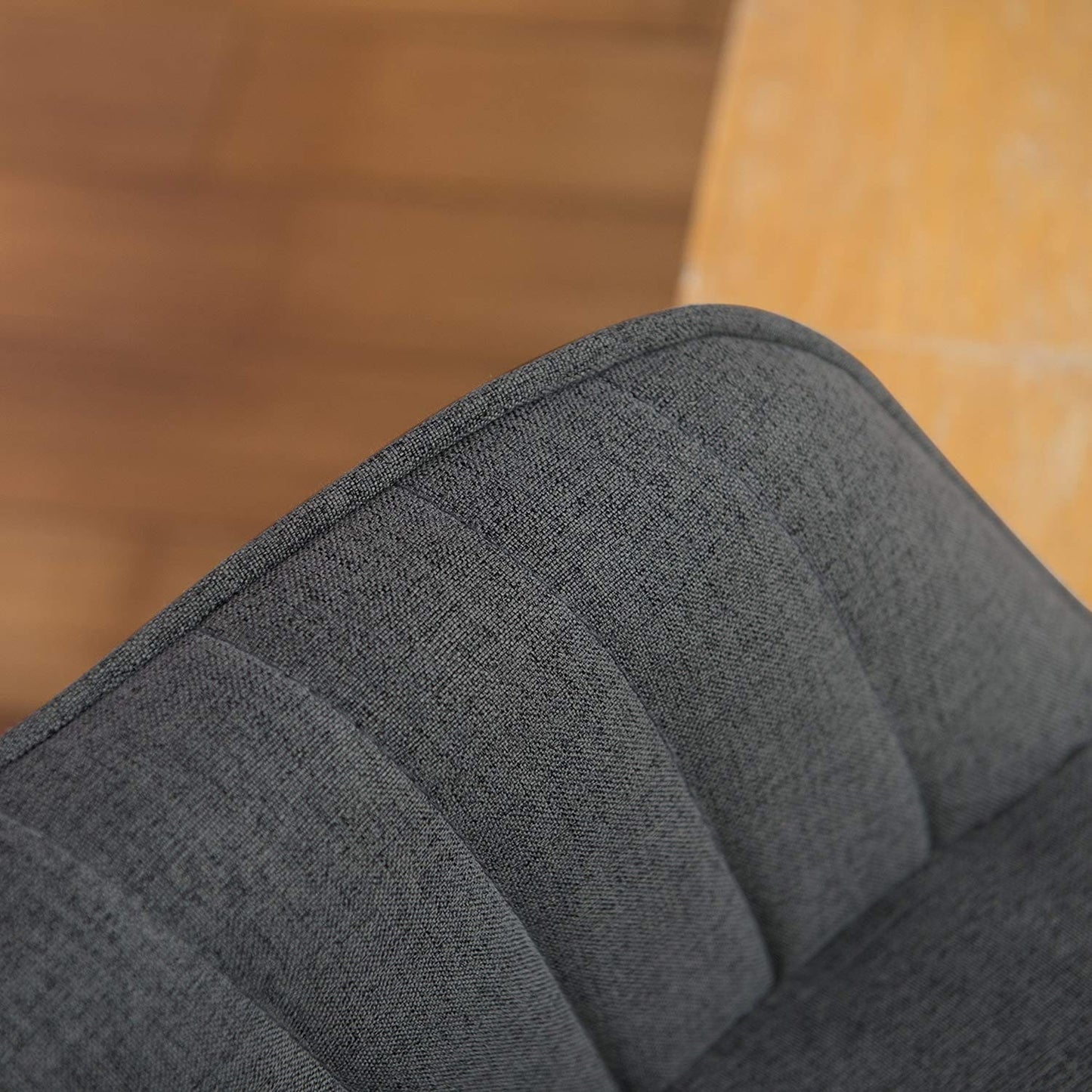 Poltrona girevole moderna Art Leon per ufficio domestico con gambe in legno