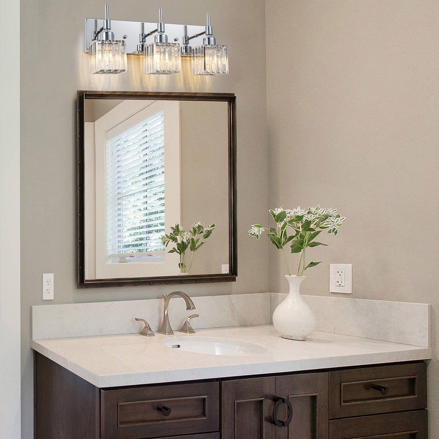 Ora Modern, lampade da bagno in cristallo dimmerabili sopra lo specchio, luci glamour per il bagno