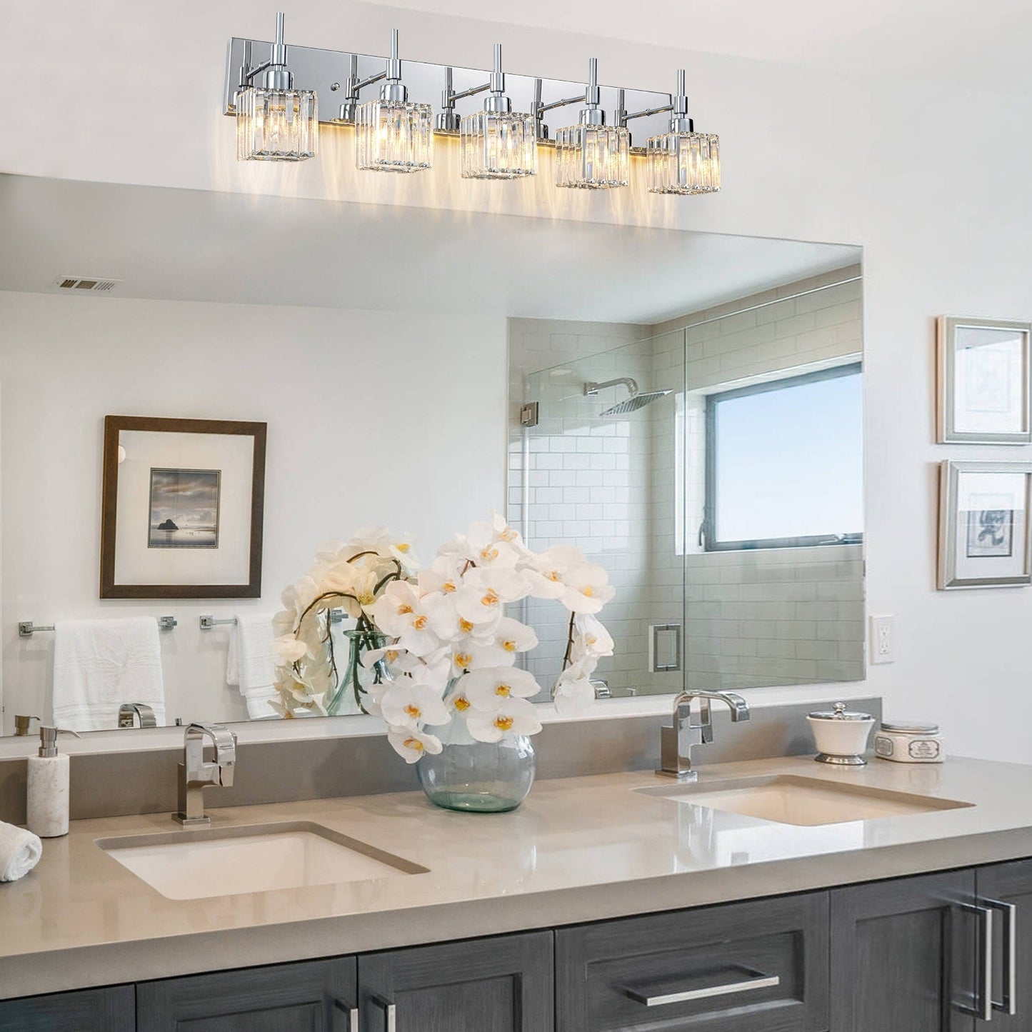 Ora Modern, lampade da bagno in cristallo dimmerabili sopra lo specchio, luci glamour per il bagno