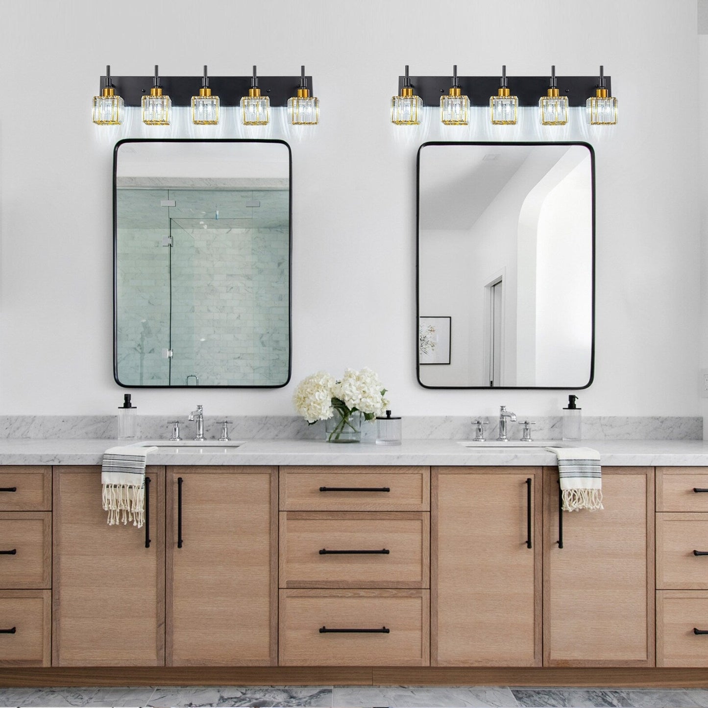 Ora Modern, lampade da bagno in cristallo dimmerabili sopra lo specchio, luci glamour per il bagno