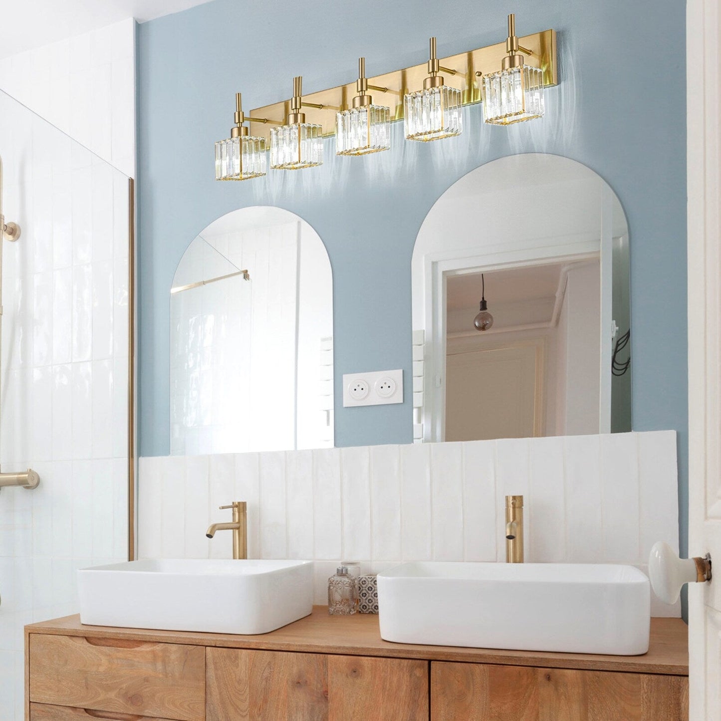 Ora Modern, lampade da bagno in cristallo dimmerabili sopra lo specchio, luci glamour per il bagno