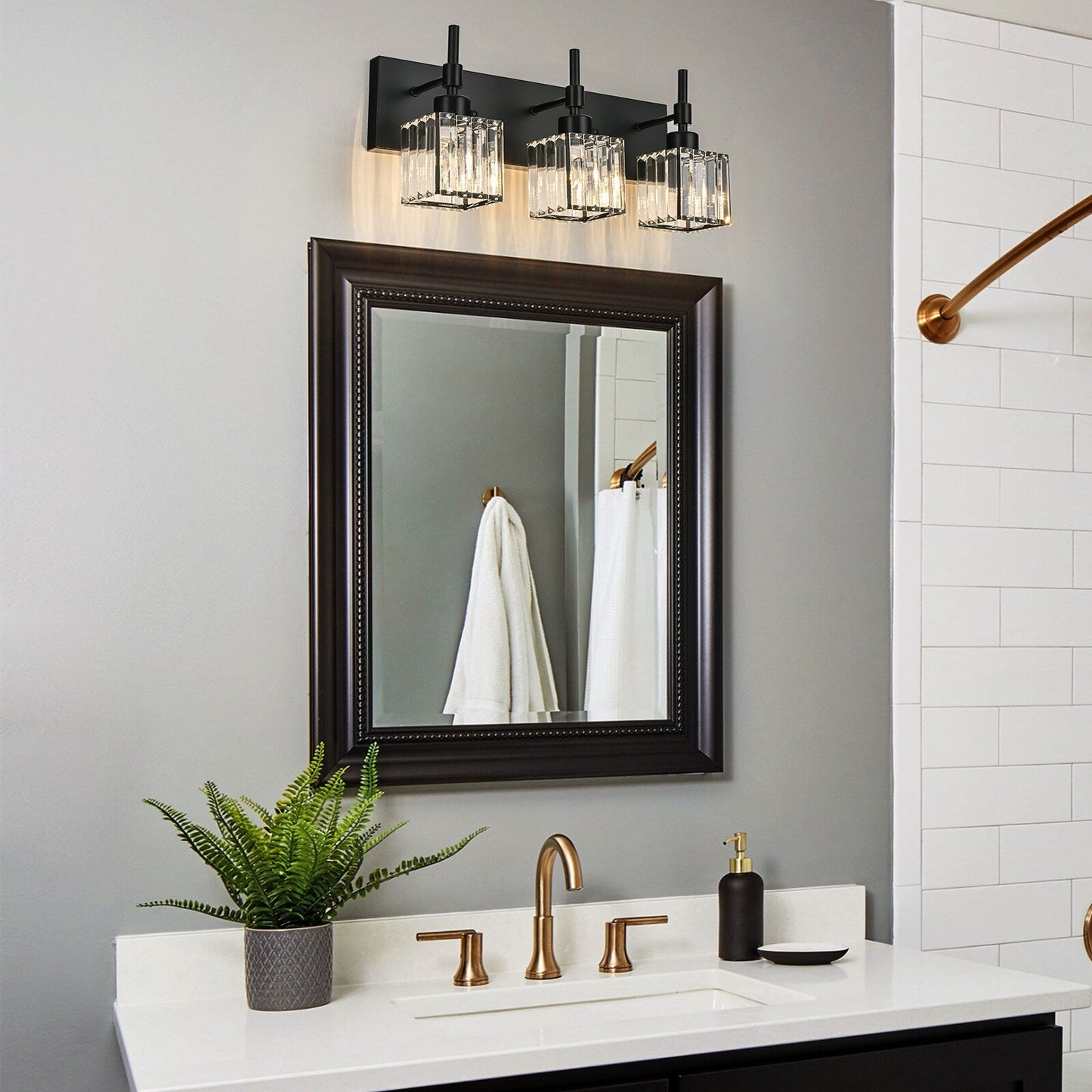 Ora Modern, lampade da bagno in cristallo dimmerabili sopra lo specchio, luci glamour per il bagno