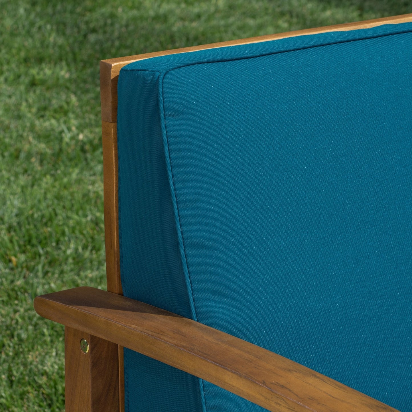 Set di divani da esterno Perla in legno di acacia da 7 pezzi con cuscino di Christopher Knight Home