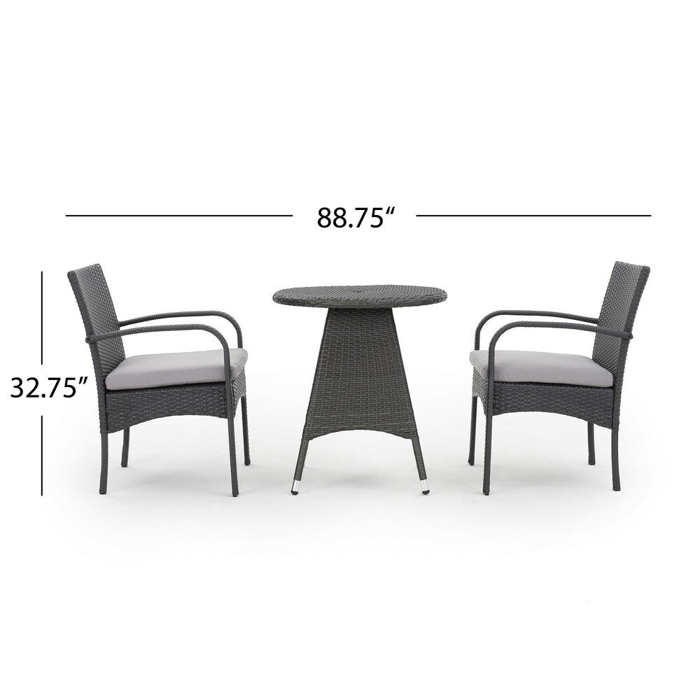 Set da bistrot in vimini da 3 pezzi Peterson Outdoor con cuscini di Christopher Knight Home