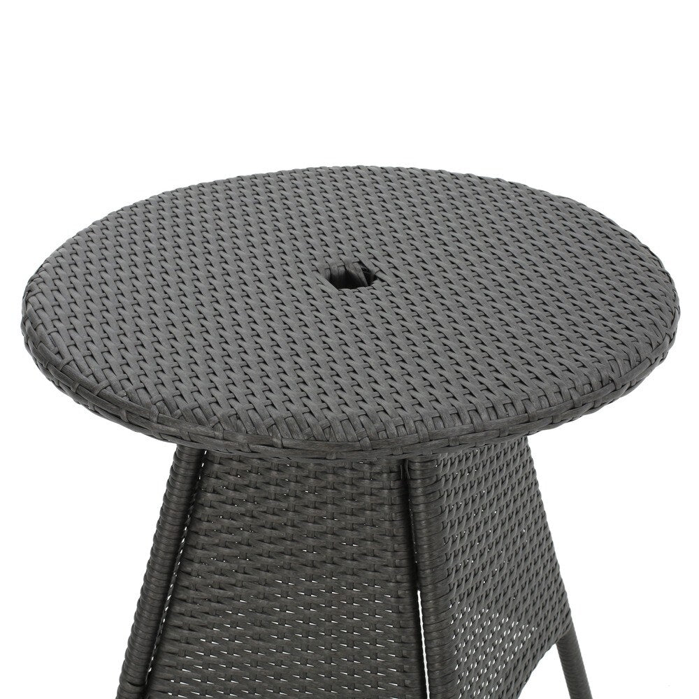 Set da bistrot in vimini da 3 pezzi Peterson Outdoor con cuscini di Christopher Knight Home