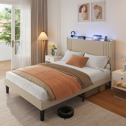 Letto imbottito con canali verticali queen/full e testiera wingback