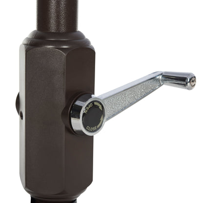 Ombrellone rotondo a manovella SAFAVIEH Outdoor Jaylee da 11 piedi