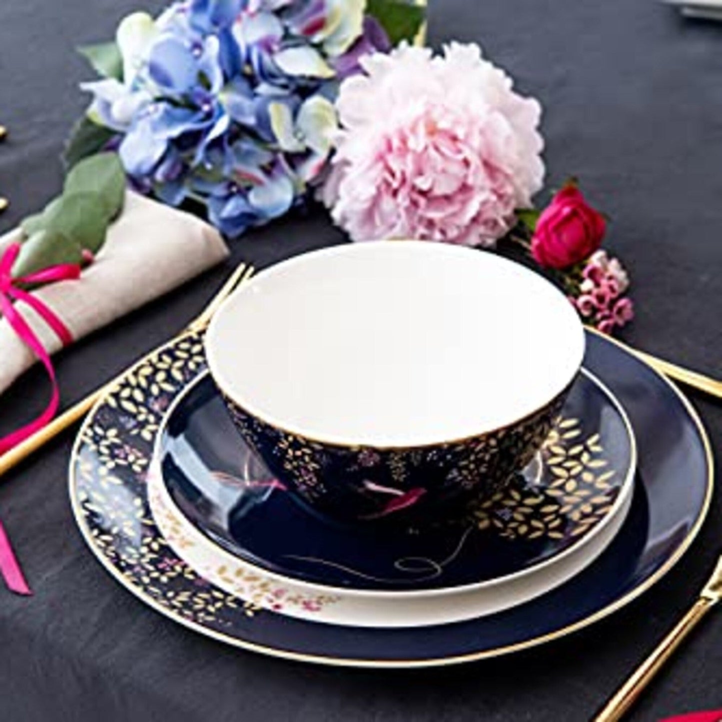 Set di stoviglie da 12 pezzi Sara Miller London Chelsea: 11 piatti piani, 8 piatti da portata, 6 ciotole