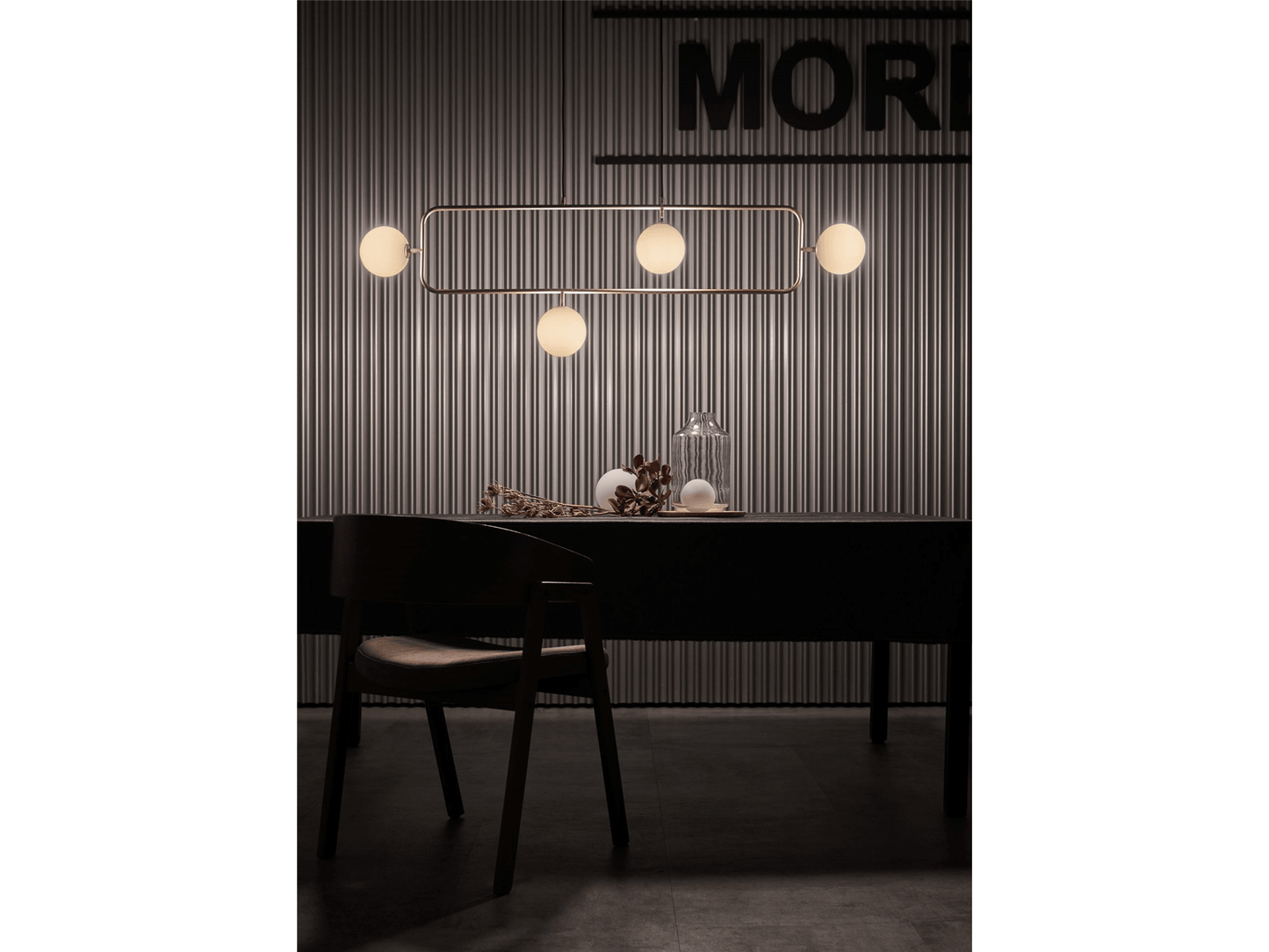 Ciondolo lineare circolare