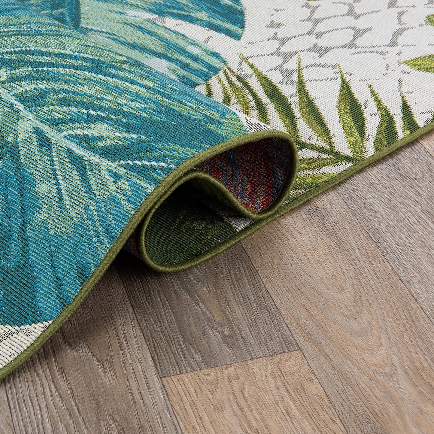 Tappeto da interno/esterno con motivi floreali tropicali contemporanei della World Rug Gallery