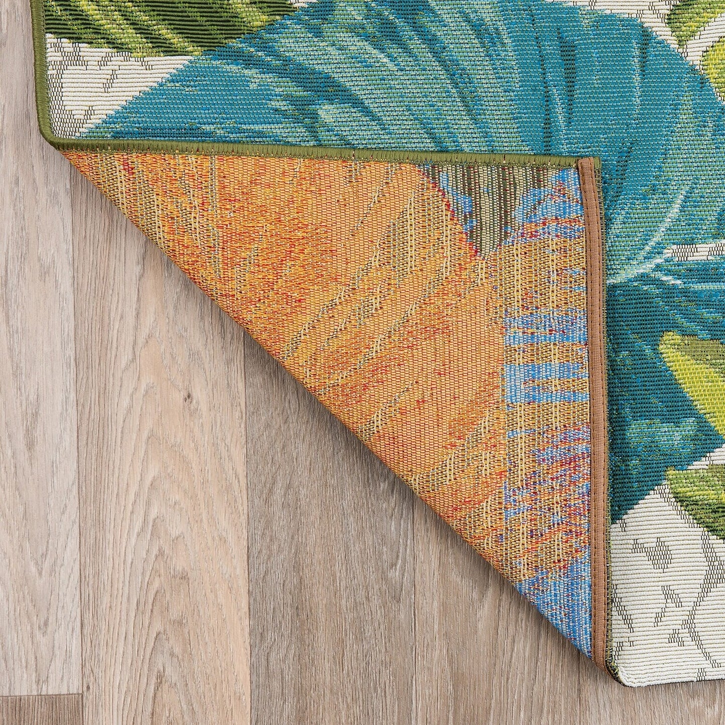 Tappeto da interno/esterno con motivi floreali tropicali contemporanei della World Rug Gallery